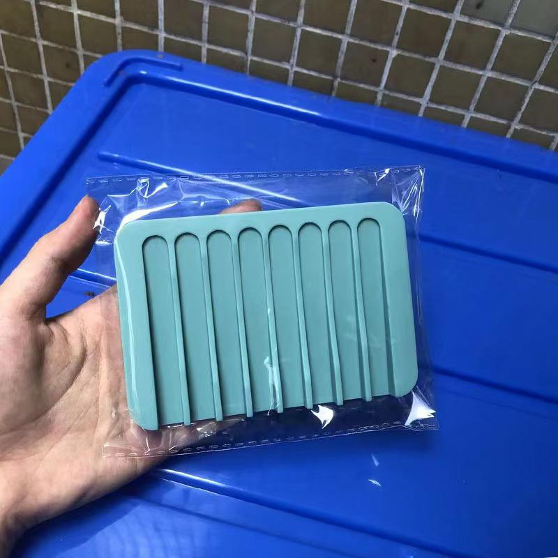 Silicone Self-Draining Soap Holder - No Water Accumulation, Punch-Free, Creative Bathroom Countertop Sponge Drainer