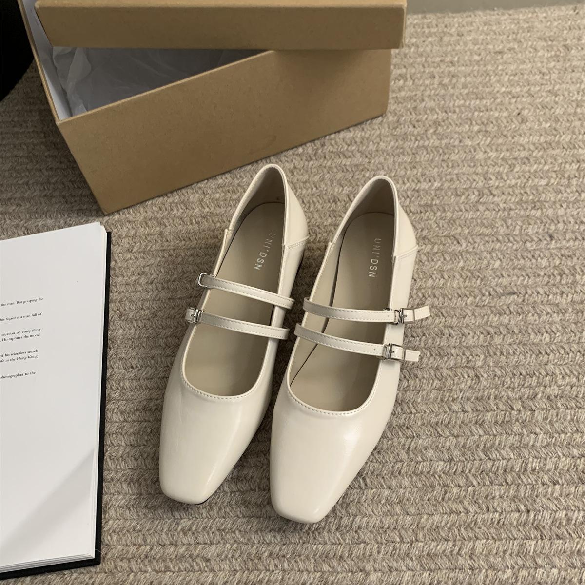 

Туфли Мэри Джейн для женщин Туфли-лодочки на низком каблуке Удобные модельные туфли на массивном блочном каблуке Женские повседневные шикарные туфли-лодочки Мэри Джейн с квадратным закрытым носком и ремешком на щиколотке 36 бежевый