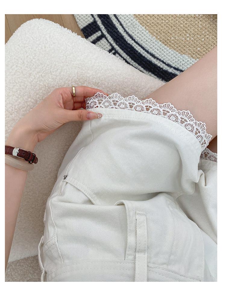 Plus Size Lace Trim High-Waist Denim Shorts - Women's Casual Loose A-Line Summer Pants