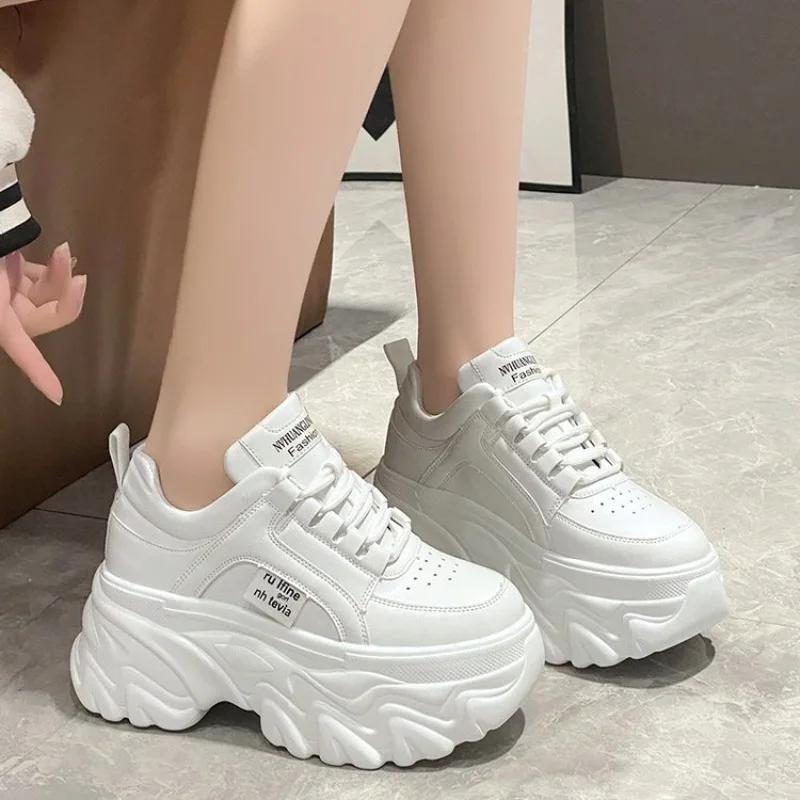 Chunky Sneakers 2025Autumn Solid Color Fashion PU Leather Casual Shoes Height Increased Platform Vulcanize Shoes Tenis De Mujer