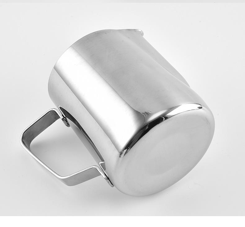 304 Edelstahl Latte Art Kännchen mit Skala und scharfer Tülle Milchschaumbecher