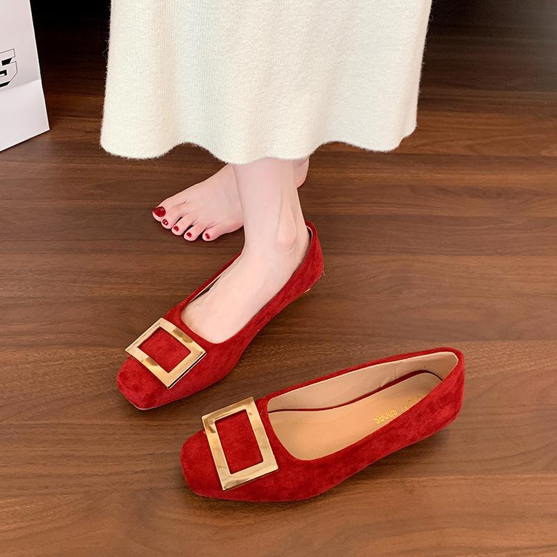 Metal square buckle shallow mouth single shoes women's 2025 autumn new thick heel low heel square head commuter Mary Jane shoes Doudou shoes