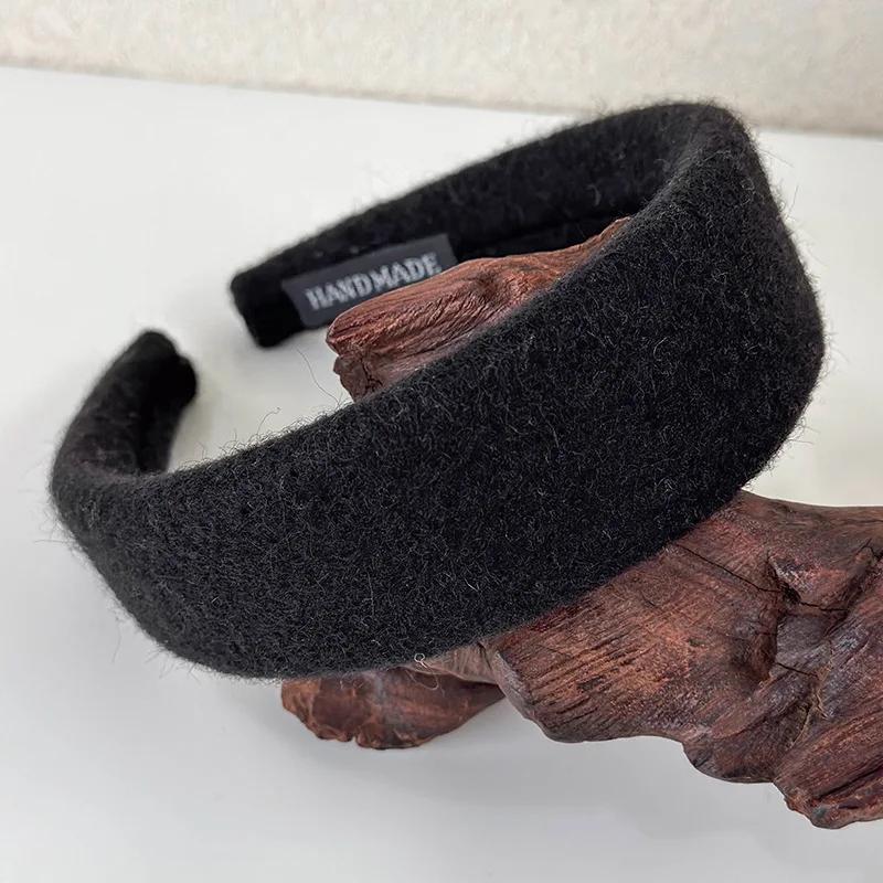 

Ретро Шерстяная Плюшевая Ткань Широкая Повязка на Голову Однотонные Резинки для Волос для Женщин Темпераментный Обруч для Волос Женская Мода Аксессуары для Волос