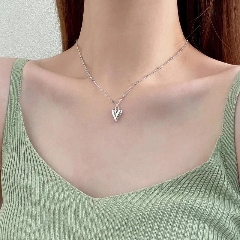 Vintage Golden Silver Color Heart Pendant Necklace for Women New Trend Girls Clavicle Chain Jewelry Birthday Gifts