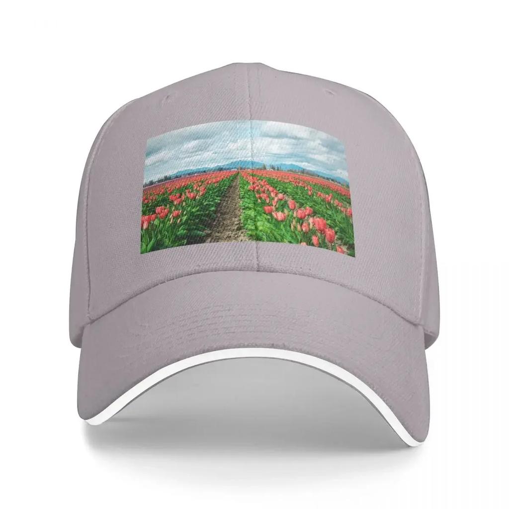 Field of Tulips Baseball Cap Rugby Cosplay Funny hats Uv Protection Solar Hat Womens Beach Outlet Unisexs