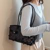 New Shiny Sequins Tote Bag Glitter Large Capacity Shoulder Bag Underarm Bag Women