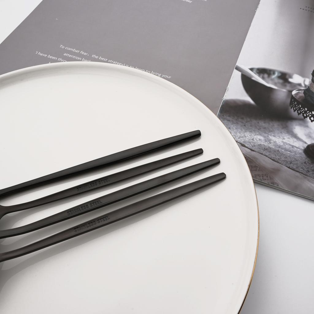 Shiny Black Dinnerware Set Korean Flatware Set Dinner Knife Fork Spoon Teaspoon Tableware Stainless Steel Cutlery Family Eating Utensils