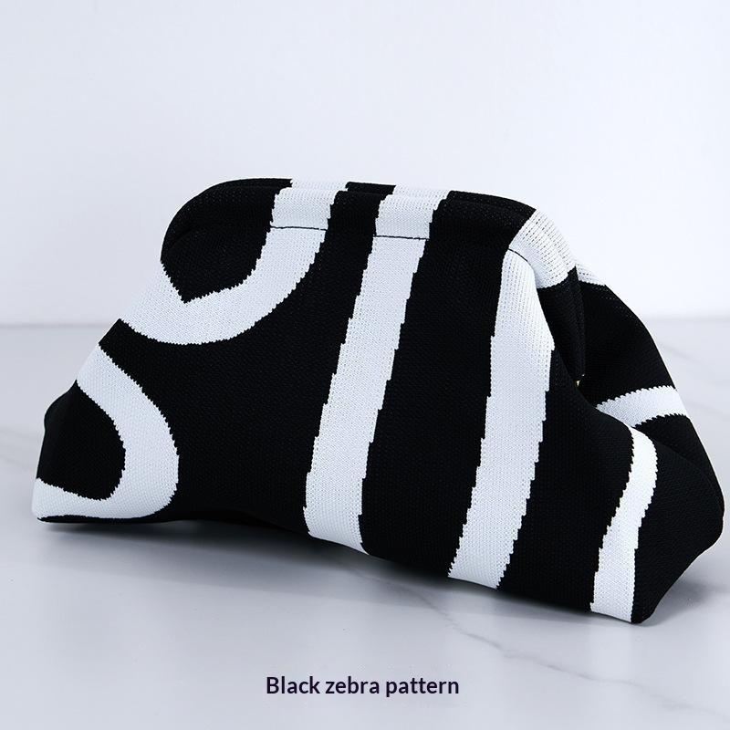 Polyester Cosmetic Clutch Bag Breathable Stain Resistant Large Capacity Makeup Bag for Ladies Daily Travel Gift