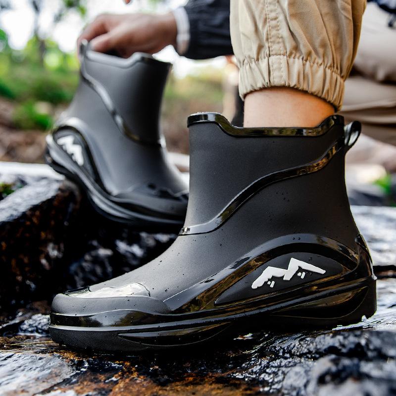 New Men Casual Waterproof Rain Boots Men Outdoor Slip-on Fishing Shoes Chef Work Ankle Boots Anti-slip Warm Water Shoes