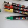 Mitsubishi POSCA PC-5M Wasserbasierter Poster- & Graffiti-Stift, Mittlere Spitze (1,8-2,5 mm), 17 Farben