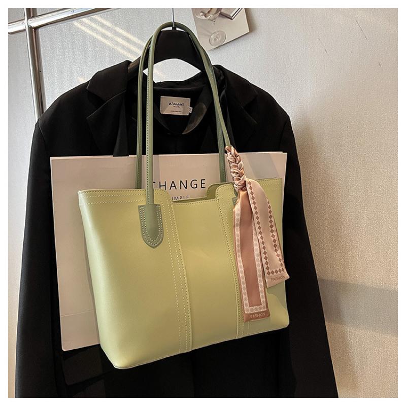 2025 New Spring Summer Advanced Ladies Single Shoulder Bag Fashion Scarves Decorative Handbags Large Capacity Commuter Tote Bag Sling Bag for Women