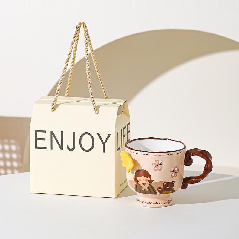 Retro Cute Girl Mug Ceramic High Value Home Office Water Cup Coffee Cup Souvenir Birthday