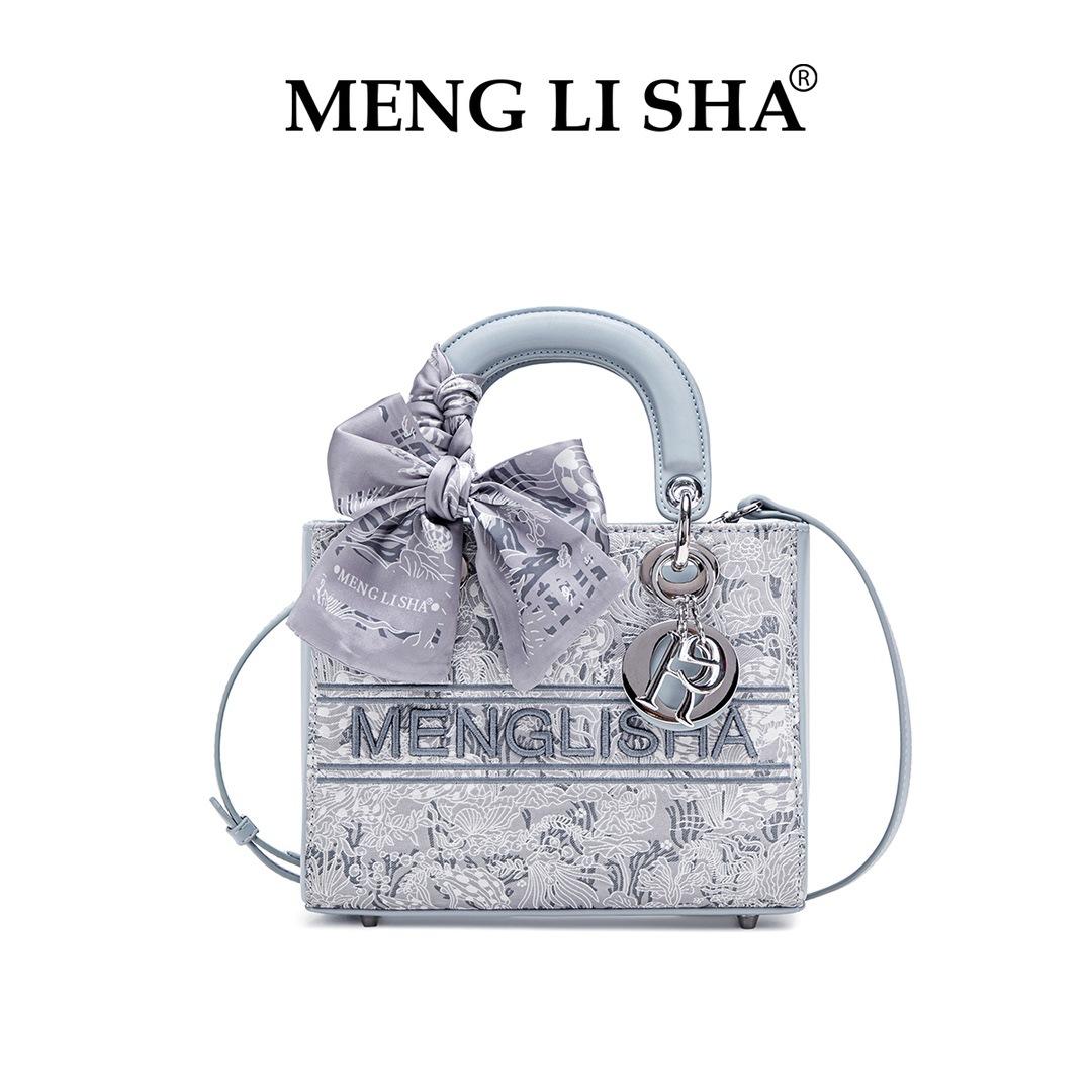 

2 New trendy fashion embroidered portable Princess Diana bag commuter versatile large capacity shoulder messenger tote women s bag алиса синий