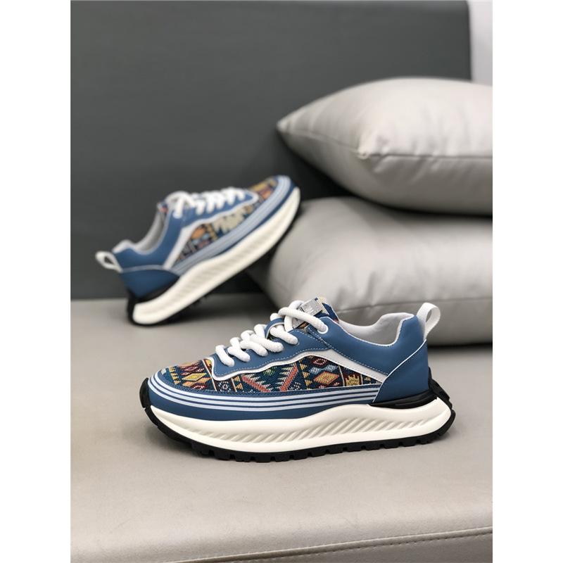 Board shoes spring new ethnic style low-top cloth surface breathable soft sole outdoor sports and leisure shoes sx