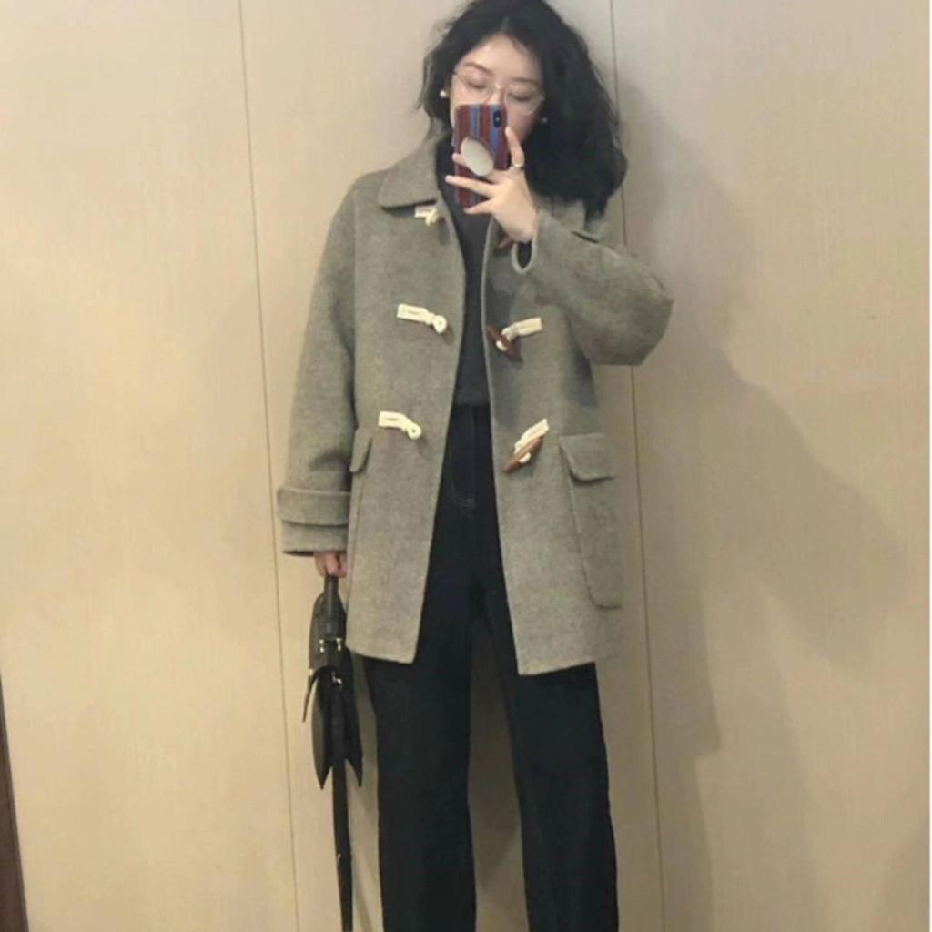 Short Wool Coat Women Winter Korean Style Horn Button Jacket High Quality Petite Outerwear