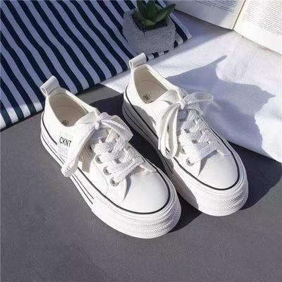 Plateau-Canvas-Schuhe für Damen im Frühjahr und Herbst, modisch, vielseitig, neue trendige Muffin-Schuhe, kleine weiße Schuhe, lässige Boardschuhe