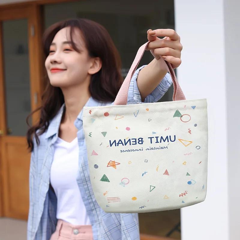 

Полотняна сумка через плече з принтом. Жіноча повсякденна сумочка. Сумка. Сумочка. Невелика сумка