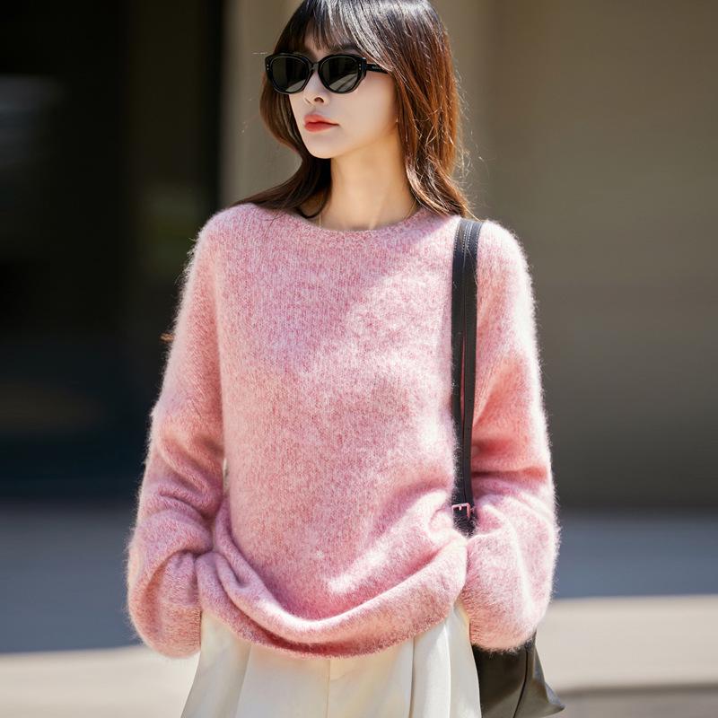Women's Seamless Wool-Cashmere Blend Sweater - Round Neck, Seven Gauge, Thickened Slub Yarn, Brushed Fleece, Ideal for Autumn and Winter.