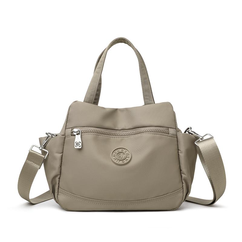 Water-Resistant Tote Bag for Women – Stylish & Durable Handbag with Adjustable Shoulder Strap and Multiple Pockets