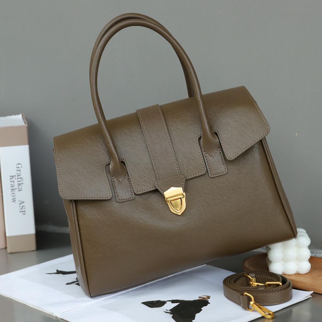 2025 erste Schicht pflanzlich gegerbtes Rindsleder High-End-Aktentasche echtes Leder Retro Pendler große Kapazität Messenger-Handtasche