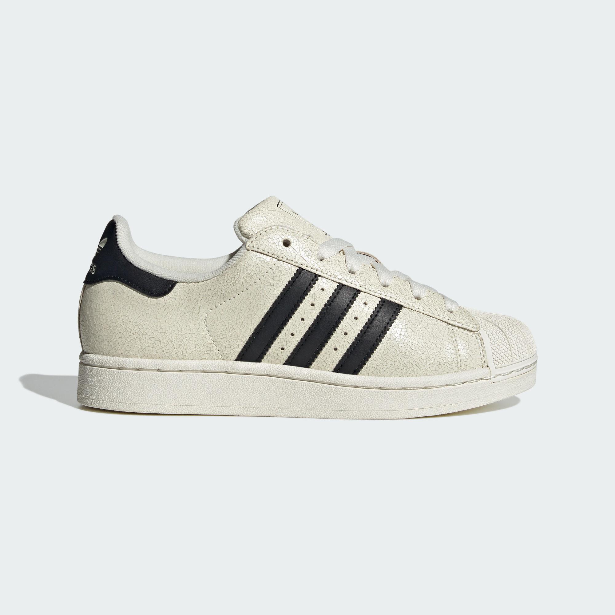 adidas Superstar II Off White Black Cracked Leather (Women s) 39