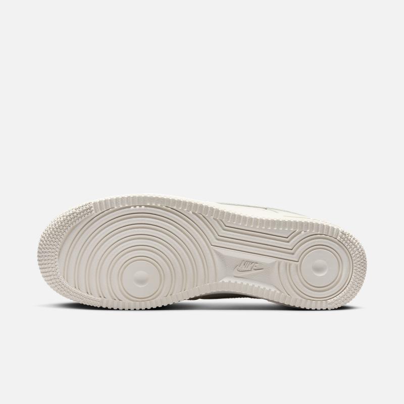 NIKE AIR FORCE 1 Women's Flat Rubber Winter Board Sneakers NIKE AIR FORCE 1 HF1058