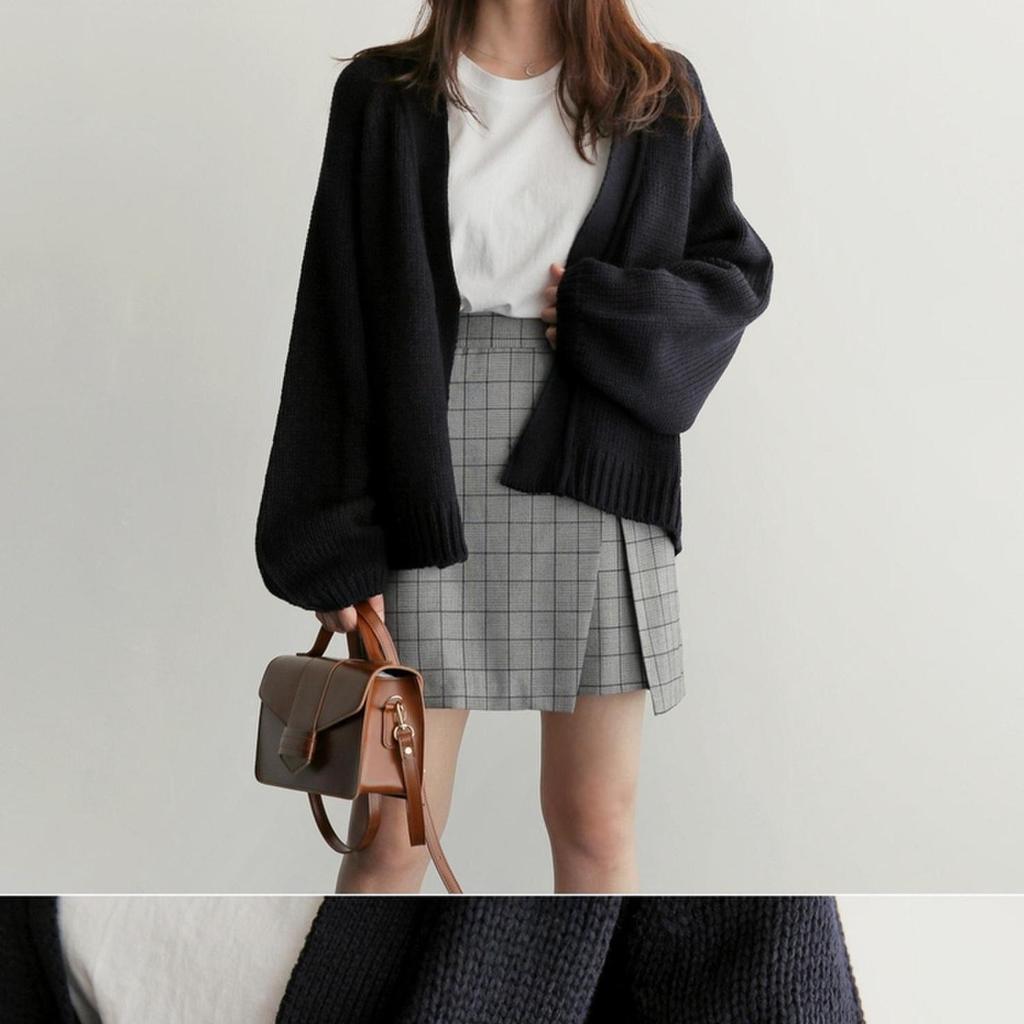 Autumn and Winter Knitted Cardigan Women's Solid Color Loose Long-sleeved Sweater Coat Casual Korean-style Short Knitted Coat