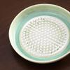 4Pcs Ceramic Grinding Disc/Peeling Tube/Brush/Display Stand Set Sharp Ridged Grater Plates for Ginger Garlic Chocolate Parmesan Cheese Onions Fruits