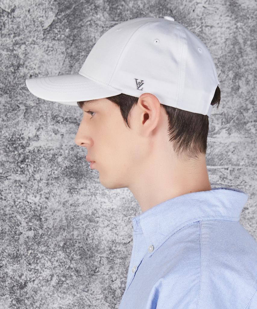 Bajal Vz Studded Oversized Ball Cap White