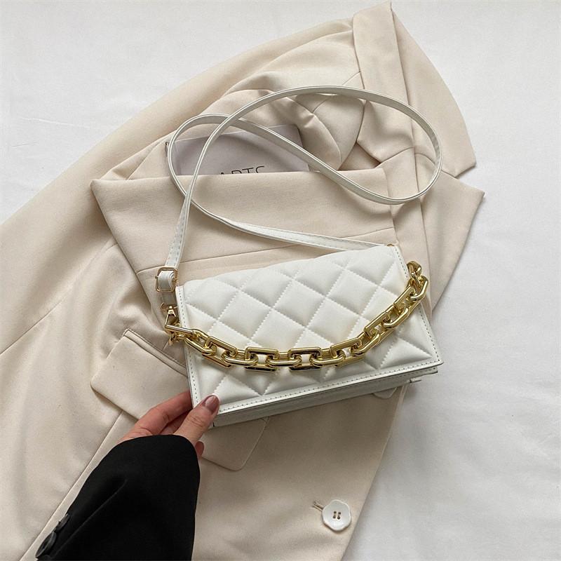 Stylish Womens Casual Crossbody Bag Chic Quilted Design Perfect For Everyday Use