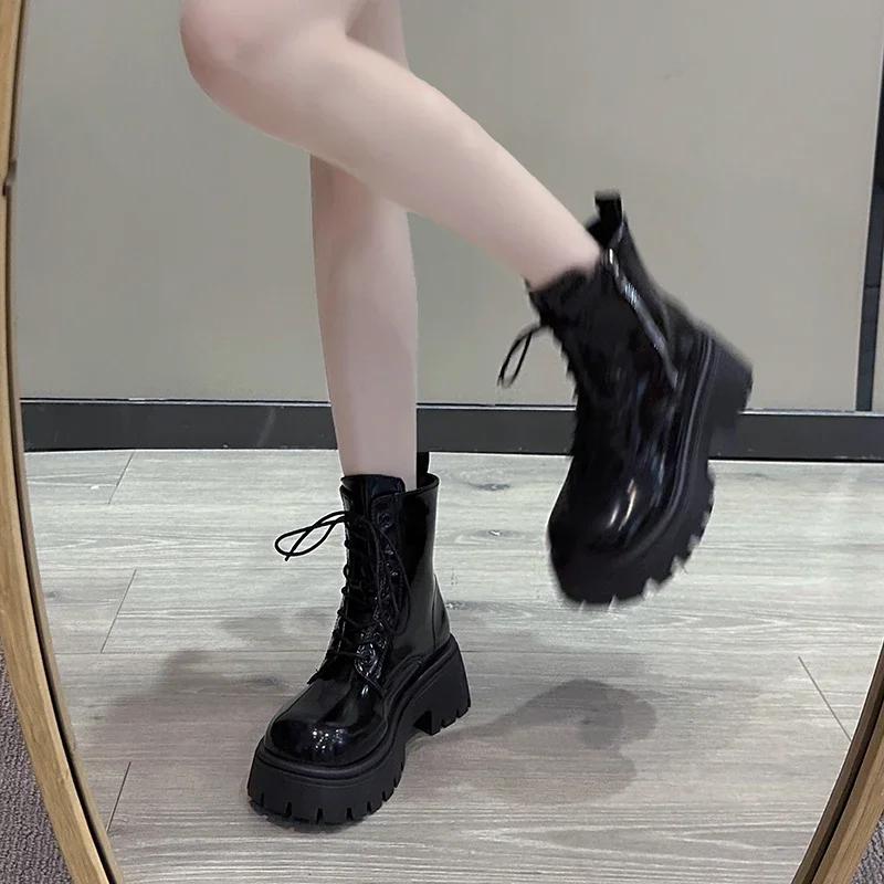 Damenmodeschuhe im Ausverkauf Hochwertige Schnürstiefel für Damen Winterliche Stiefel mit runder Zehenpartie Einfarbig Kurzer Schaft Plateau Klobige Absätze Mode-Stiefel