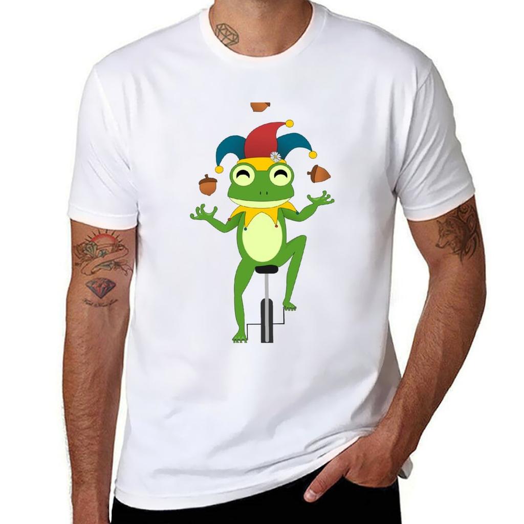 Jester Frog Juggling Acorns Tshirt Summer Fashion Casual Tee Shirt