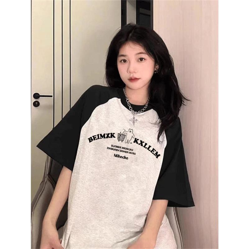Letter Printed Casual Short-sleeved T-shirt for Women In Summer New College Style Loose Lazy Design Top
