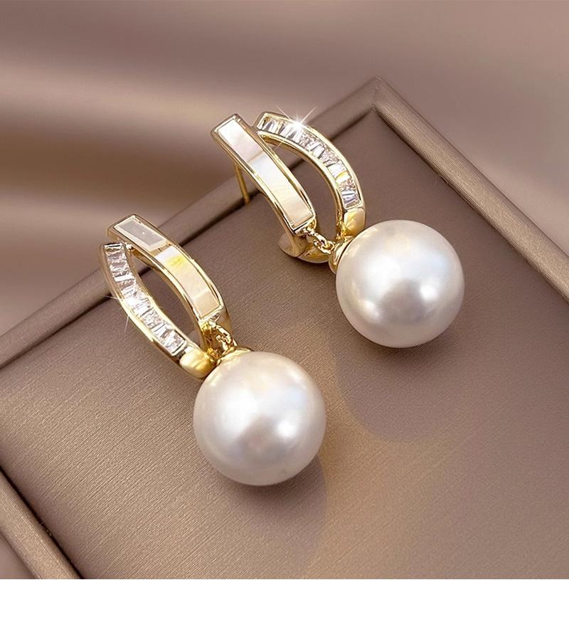 Light Luxury Niche Earrings, High-end Ear Clips, Temperament, Internet Famous Earrings, 2026 New Explosive Earrings, Atmospheric Accessories