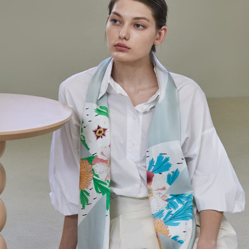 ANA MAISON Dulgi Rectangle Silk Scarf [PM-1406]