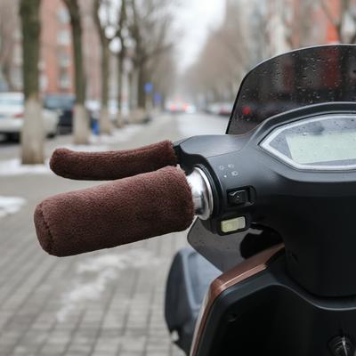E-Bike Lenkergriffe mit Fleece-Futter, Anti-Rutsch, Schweißabsorbierend, Thermisch, Motorrad-Handgriffe für die Winterfahrt