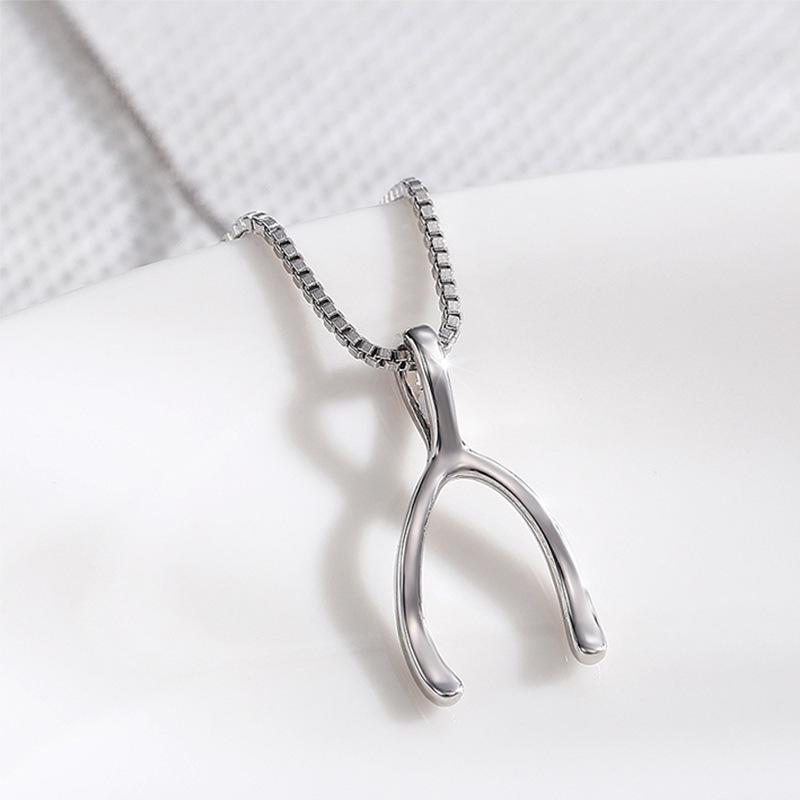 European-Style Simple Herringbone Necklace for Women: Fashionable and Versatile Wishbone Collarbone Chain Jewelry