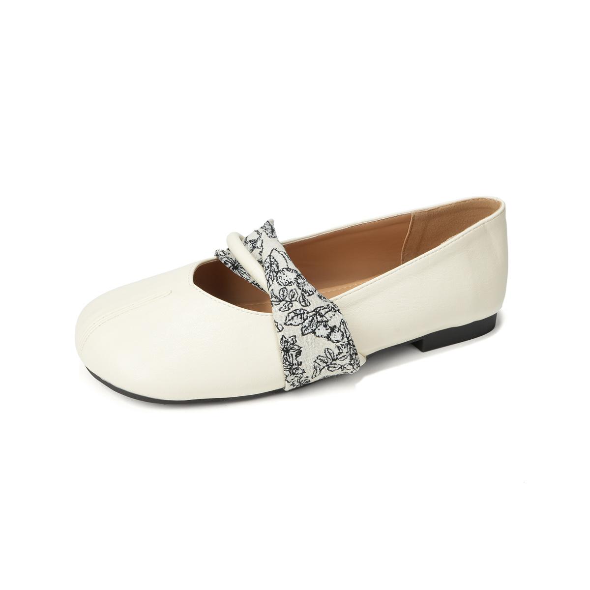 

Weiwei girl 6696-3 new Chinese ballet style round head single shoes women s one-pedal shallow mouth flat bottom Mary Jane shoes 43 абрикосовый