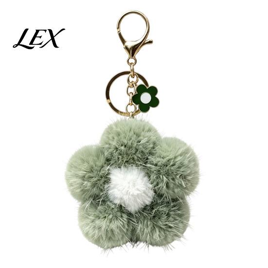 Backpack Keychain Plush Flower for Backpack, Fuzzy Floral Keyring Girls Bag Charm, Women Handbags Decorative Accessory Lightweight Charm