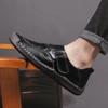 Fashion Split Leather Men Casual Shoes Brand Men Sneakers Breathable Slip-on Mens Loafers Classic Moccasins Comfortable Driving Shoes