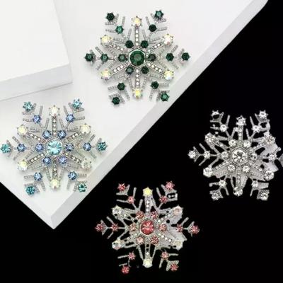 Mode Luxus Strass Schneeflocken Broschen Für Damen Kleidung Mantel Schmuck Accessoires Geschenke