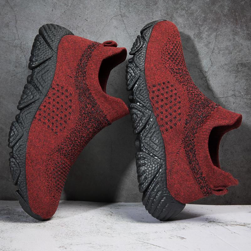 Fashion Men Casual Sport Shoes Breathable Lightweight Sneakers Outdoor Mesh Running Shoes Athletic Jogging Walking Shoes Green Black