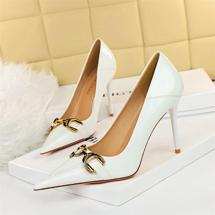 Red White Metal Buckle Wedding Shoes Women New Patent Leather Shallow High Heels Pumps Fashion Pointy Toe Party Shoes Woman