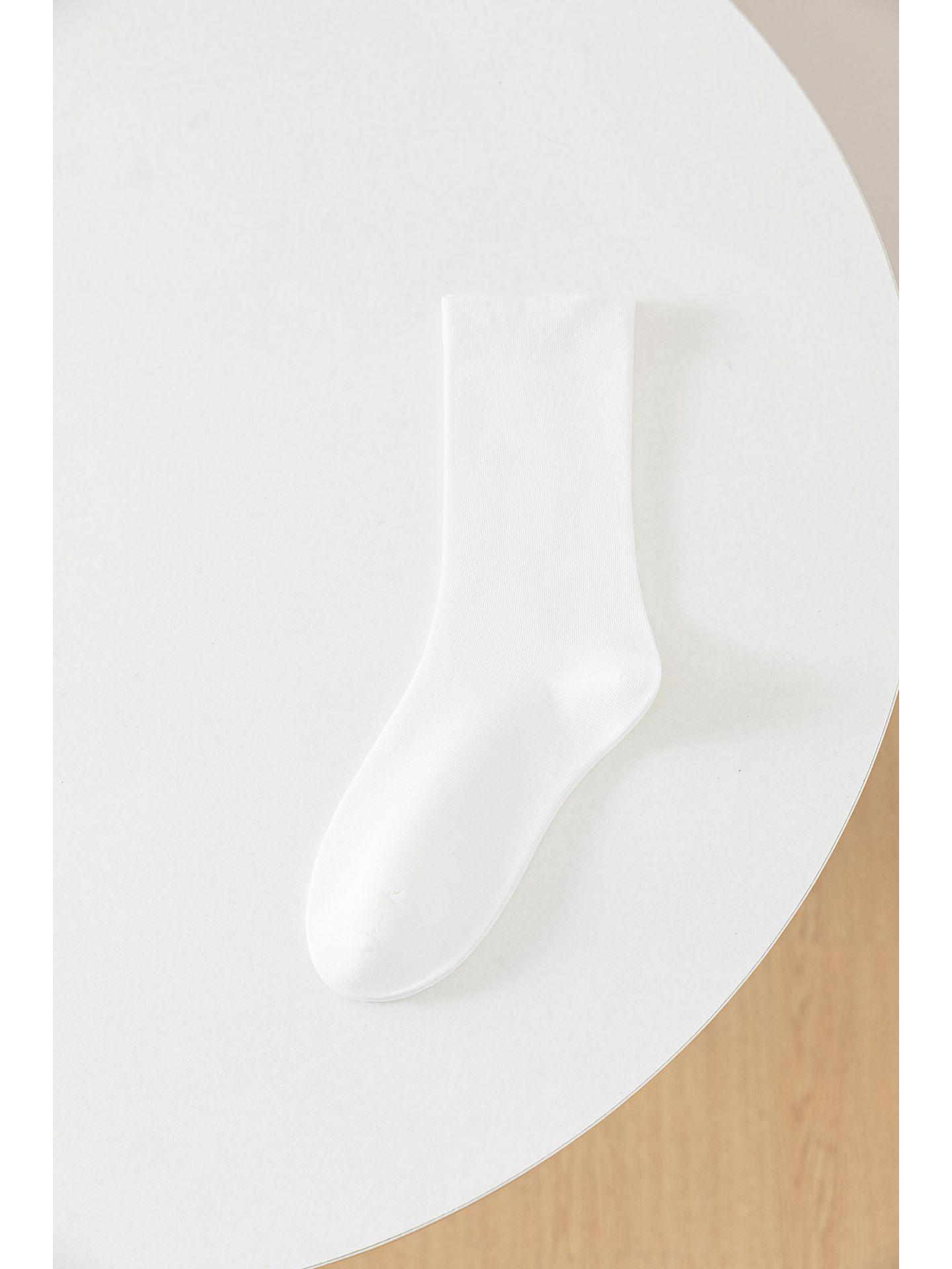 Women s 200-Needle Black & White Cotton Mid-Calf Socks: Postpartum, Slouch, Breathable, Sweat-Absorbing, Versatile. 144-needle Polyester-Cotton Postpartum Socks белый