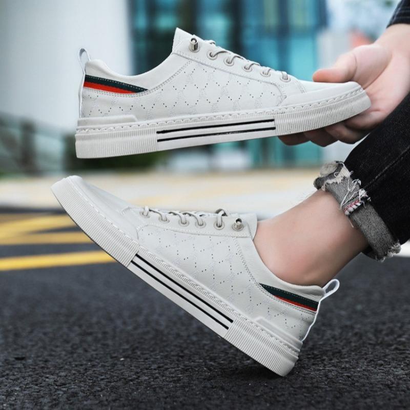 Men's Summer Shoes Luxury Brand Lightweight VersatileLeisure Sneakers for Men  Loafers Fashion Flat Boards Shoes Tenis Masculino