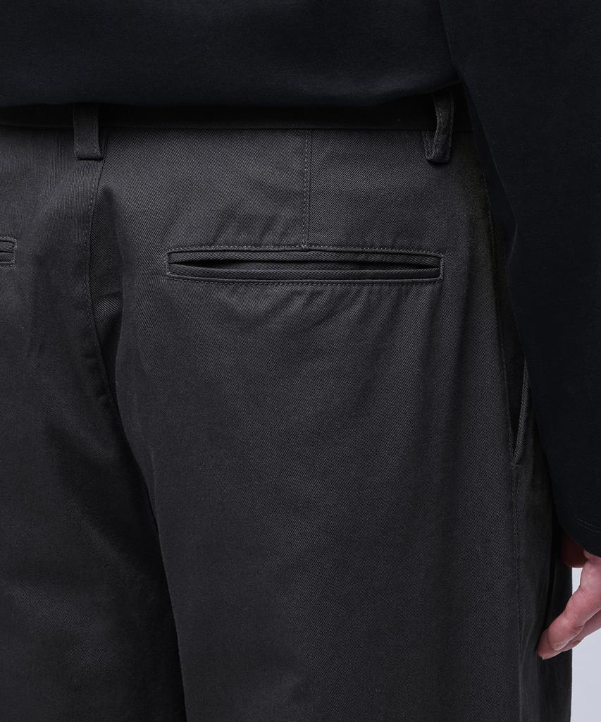 MUSINSA STANDARD Two-Tuck Wide Chino Pants [Dark Gray]