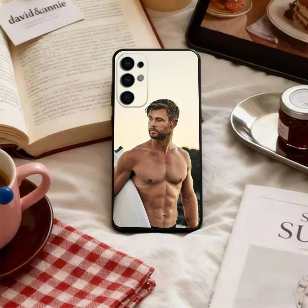 Chris Hemsworth Phone Case For Samsung S25,S24,S21,S22,S23,S30,Ultra,S20,Plus,Fe,Soft Silicone Black Cover