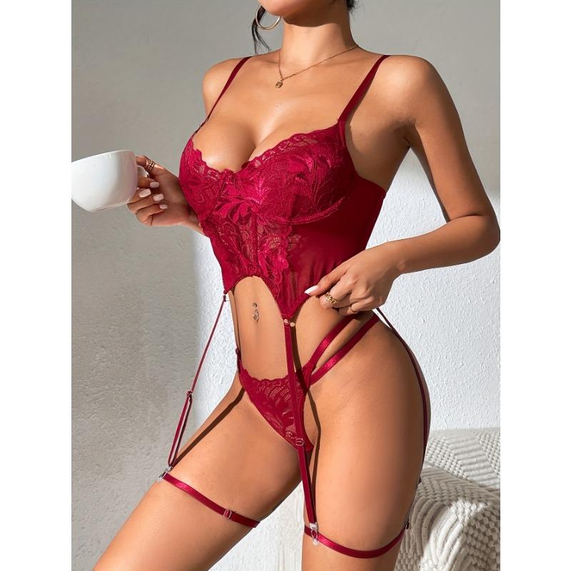 Steel Bracket Garter Belt Integrated Lingerie Set Women's Underwear Set Lace Hollow Out Sexy Pajamas Top Up Bra + Thong