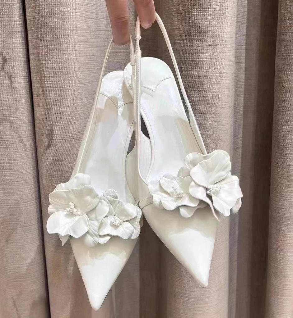 Fashion Designer Metal Pointed Toe Flat Sandals Women 2024 New Open Toe Low Heel Mueller Shoes Women's Fashionable Sandalias Femininas