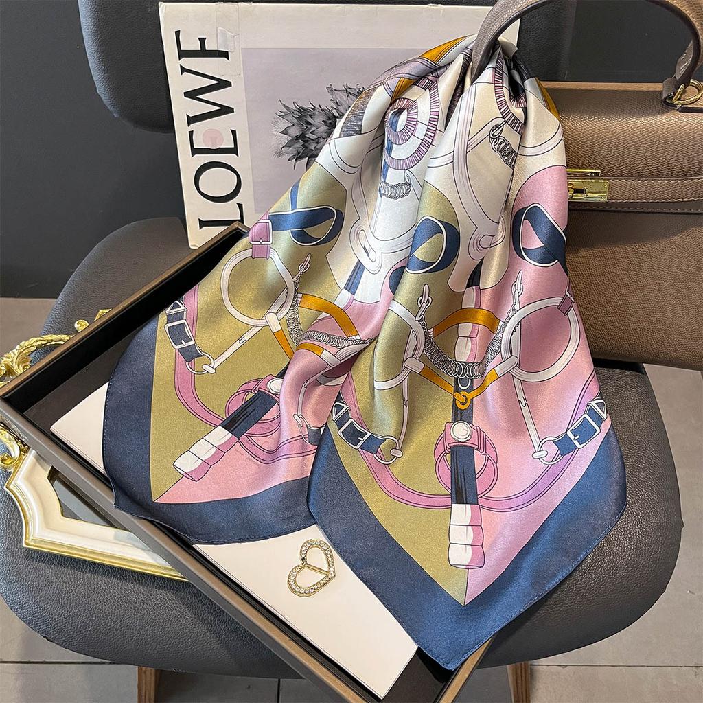 100% Hedvábný Šátek Dámský Foulard Vysoce Kvalitní Čtvercový Dámský Šátek na Hlavu Morušový Vlasový Šál Šály Hijab Bandana Šátky